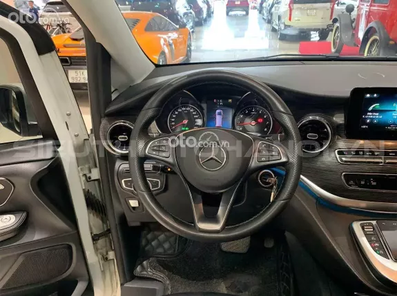 Mercedes-Benz V250 Luxury 2020 - Xe cam kết chất lượng hỗ trợ ngân hàng đến 70%