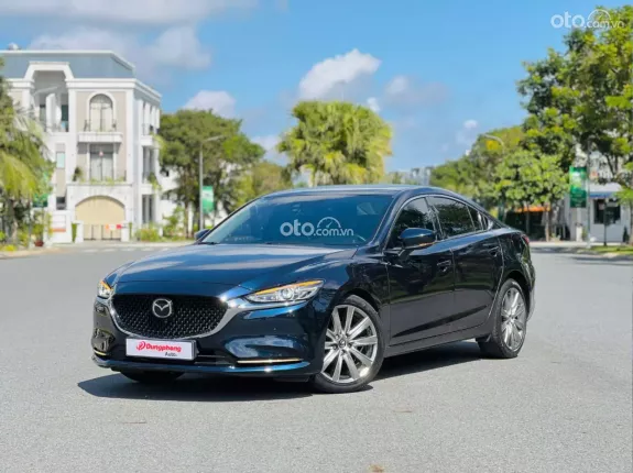 Mazda 6 2.0 Premium 2022 - ️Màu Xanh - Nội thất Đen