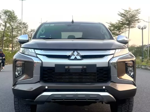 Mitsubishi Triton 4×2 AT MIVEC 2019 - Bán xe