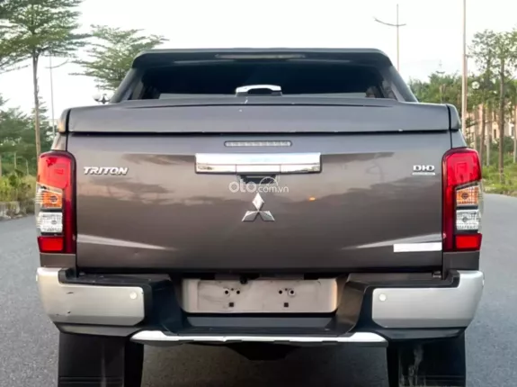 Mitsubishi Triton 4×2 AT MIVEC 2019 - Bán xe