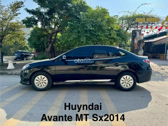 Hyundai Avante 1.6 MT 2014 - Xe đẹp bao lỗi