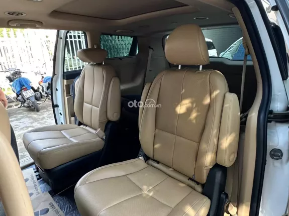 Kia Sedona 2.2 Luxury 2020 - Siêu đẹp, chạy êm
