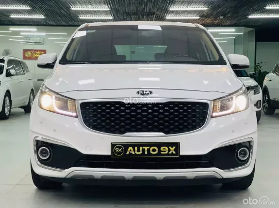 Kia Sedona 3.3 GATH 2016 - 7 chổ, tiện nghi, hiện đại, rộng rãi