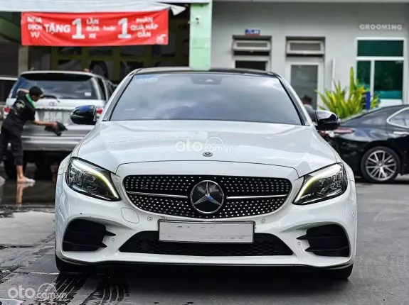 Mercedes-Benz C300 AMG 2020 - Odo 33.000Miles