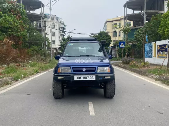 Suzuki Vitara 2004 - Máy xăng số sàn 2 cầu