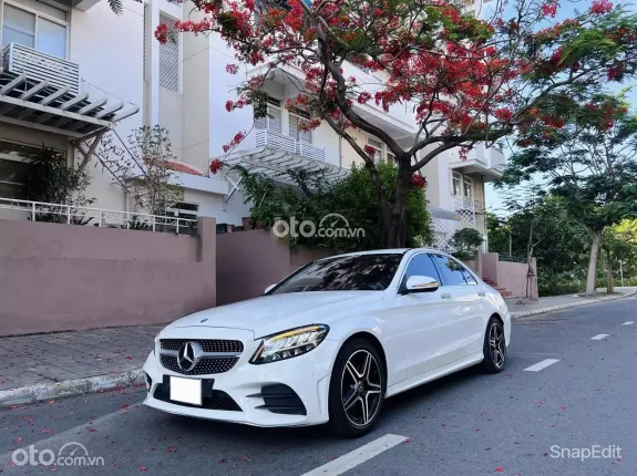 Mercedes-Benz C180 AMG 2022 - TRẮNG SIÊU ĐẸP - BAO TEST HÃNG