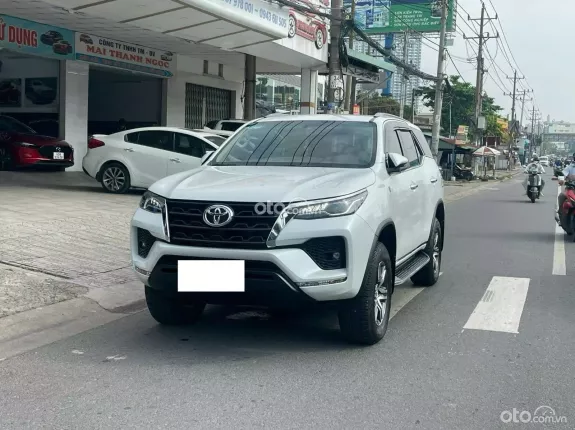 Toyota Fortuner 2022 - 🔥4211PO38🚗XE BAO ĐẸP🌟TẶNG 8 TRIỆU🌟TÂN TỨ QUÝ🔥