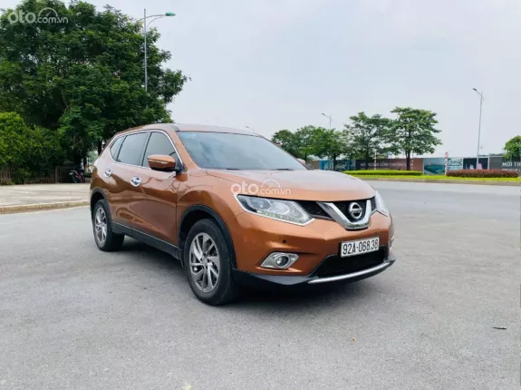 Nissan X trail 2.0 SL 2WD Premium 2016 - Xe 1 chủ từ đầu, có bảo hành, hỗ trợ bank 70%