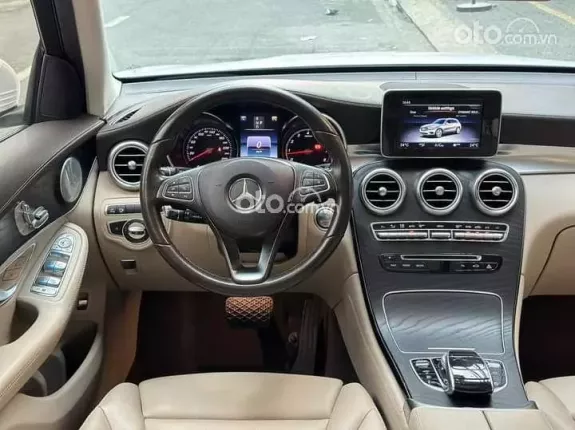 Mercedes-Benz GLC 300 4Matic 2019 - Siêu Hot