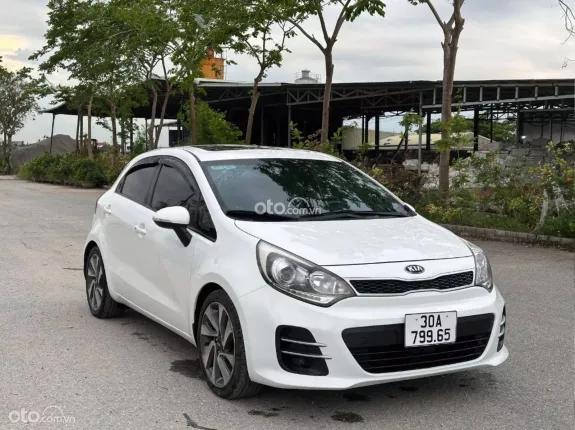 Kia Rio 1.4 AT Hatchback 2015 - Số tự động nhập khẩu Hàn Quốc