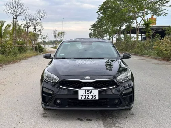 Kia Cerato 1.6 MT 2019 - Xe đẹp giá yêu chỉ 392 Triệu