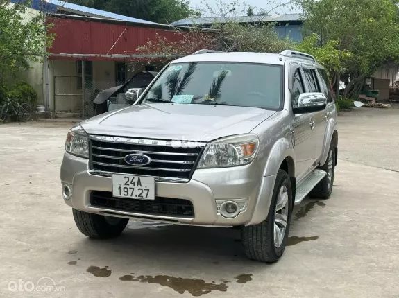 Ford Everest Limited 2011 - 7 chỗ máy Dầu