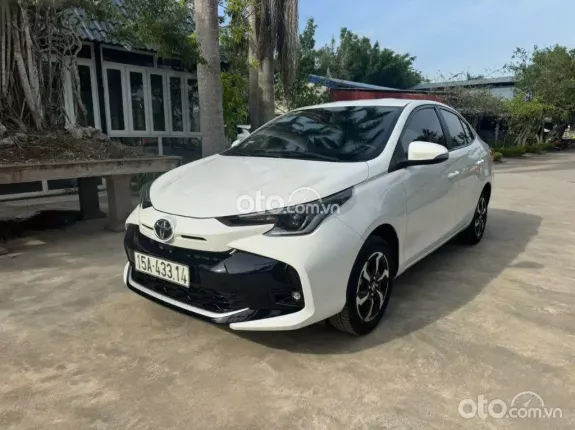 Toyota Vios 1.5 E CVT 2023 - Mẫu xe gia đình chạy hơn 3 vạn