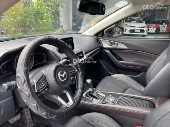 Mazda 3 Sedan 1.5L Deluxe 2018 - Xe siêu đẹp