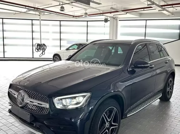 Mercedes-Benz GLC 300 4Matic V1 2022 - E cần bán mercedes glc 300 sx 2022 xe đẹp lắm