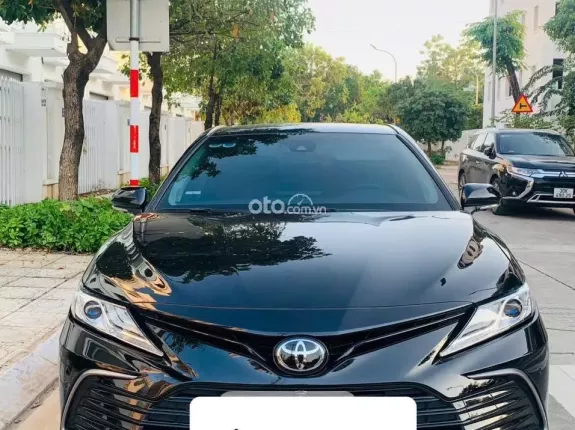 Toyota Camry 2.5Q 2023 - Siêu lướt cập bến, em này đẹp xuất sắc không có điểm chê