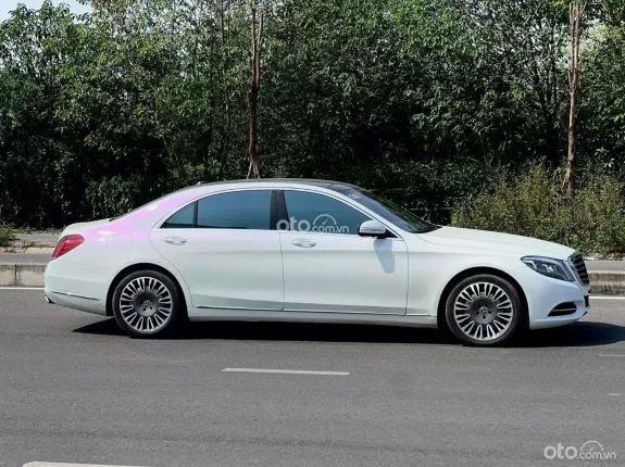 Mercedes-Benz S400 3.0 V6 2016 - Lên vành maybach