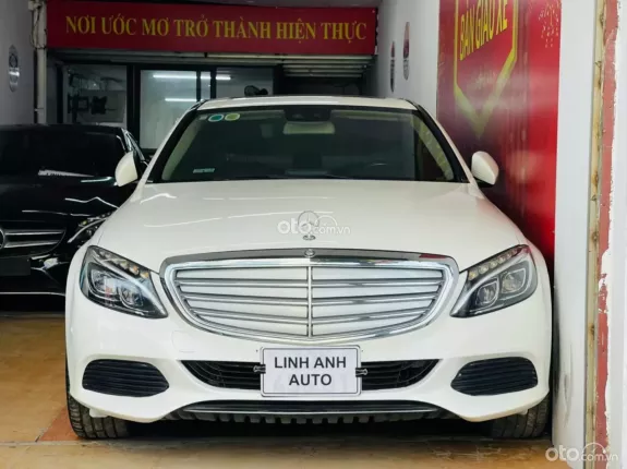 Mercedes-Benz C250 Exclusive 2015 - Bản có loa Burmester