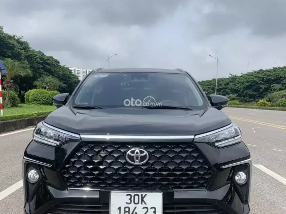 Toyota Veloz Cross 1.5 CVT TOP 2023 - Giá 599 triệu