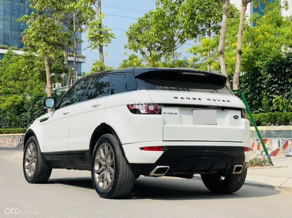 Land Rover Range Rover Evoque 2.0P HSE Dynamic 2012 - Màu Trắng nội thất Nâu rất đẹp