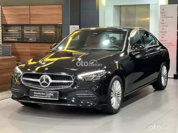 Mercedes-Benz C200 Avantgarde 2024 - ĐEN NÂU 10 KM CHẠY CHỈ TIÊU