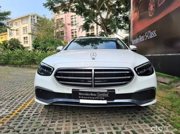 Mercedes-Benz E200 Exclusive 2024 - TRẮNG SIÊU ĐẸP - XE CHẠY CHỈ TIÊU 20 KM