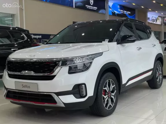 Kia Seltos 1.4T GT-Line 2024 - Form cũ, SX 2024, quyết bán hết dọn kho