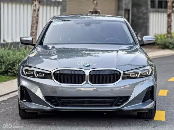 BMW 320i Sport Line 2023 - Đưa trước 468tr lấy xe