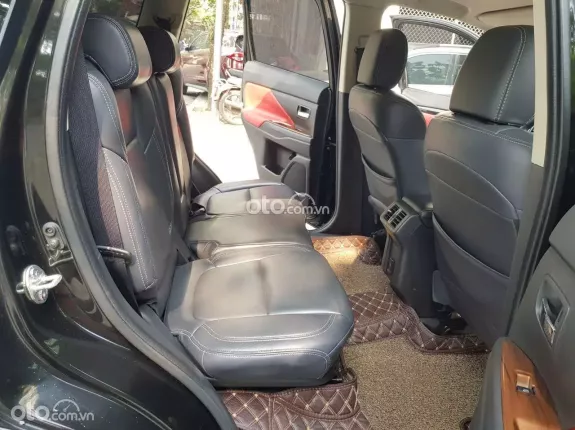 Mitsubishi Outlander 2.0 CVT 2021 - Bán MITSUBISHI OUTLANDER 2.0AT sản xuất và đăng ký 2021