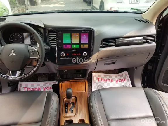 Mitsubishi Outlander 2.0 CVT 2021 - Bán MITSUBISHI OUTLANDER 2.0AT sản xuất và đăng ký 2021