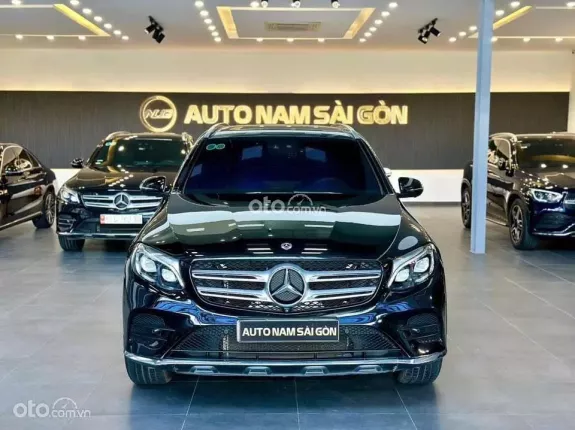 Mercedes-Benz GLC 300 4Matic 2018 - Model 2019 xe cá nhân 1 chủ từ đầu