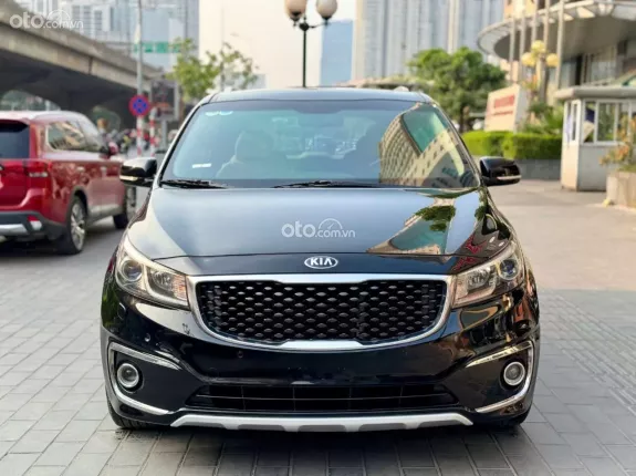 Kia Sedona 2.2 DATH 2018 - Xe đẹp chất không lỗi giá tốt