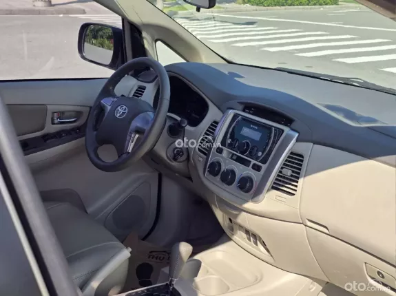 Toyota Innova 2.0G 2014 - Siêu đẹp