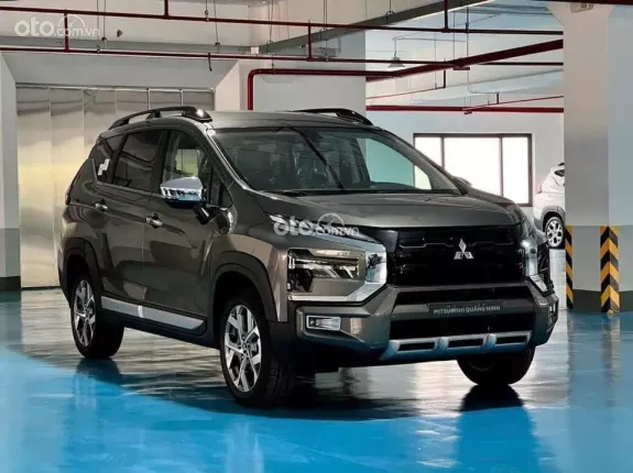 Mitsubishi Xpander Cross 2024 - Giảm 100% lệ phí trước bạ, phụ kiện hàng chục triệu