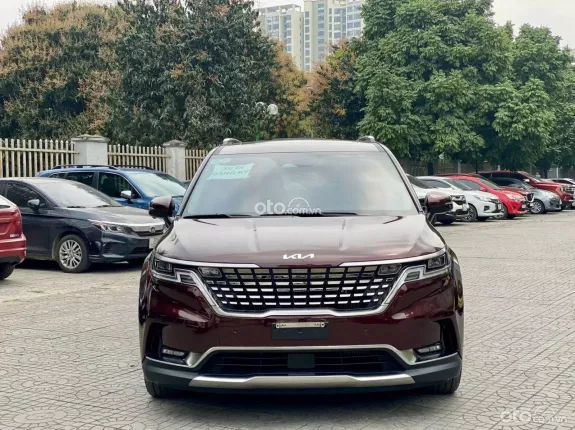 Kia Carnival 2.2D Signature 2022 - Giá 1 tỷ 260 triệu