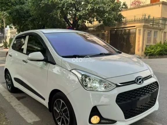 Hyundai Grand i10 Hatchback 1.2 AT 2020 - Xe siêu đẹp, chủ giữ gìn, trang bị đầy đủ option