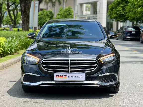 Mercedes-Benz E200 Exclusive 2024 - Màu đen - ƯU ĐÃI CUỐI THÁNG