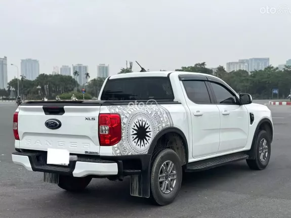 Ford Ranger XLS 2.0L 4x2 AT 2023 - Bán xe