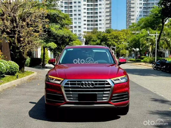 Audi Q5 45 TFSI Quattro 2021 - Màu Đỏ, nội thất Đen