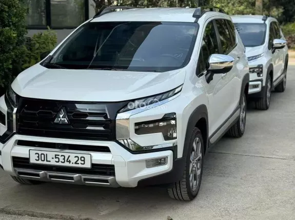 Mitsubishi Xpander Cross 1.5 AT 2024 - Giá 690tr