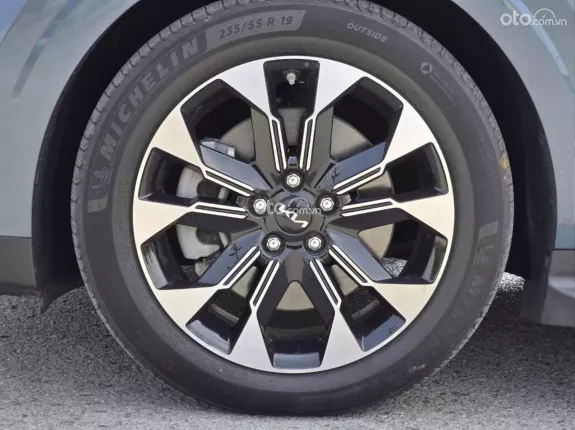 Kia Carnival 2.2D Signature 2021 - Siêu đẹp, chất xe như mới