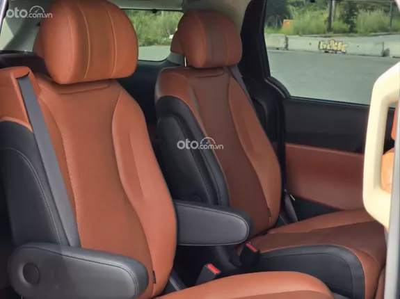 Kia Carnival 2.2D Signature 2021 - Siêu đẹp, chất xe như mới