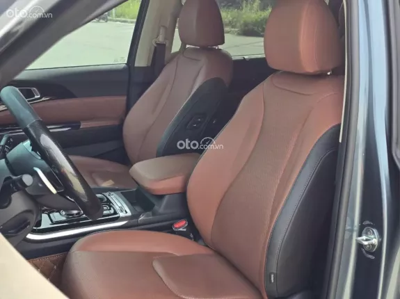 Kia Carnival 2.2D Signature 2021 - Siêu đẹp, chất xe như mới