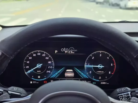 Kia Carnival 2.2D Signature 2021 - Siêu đẹp, chất xe như mới