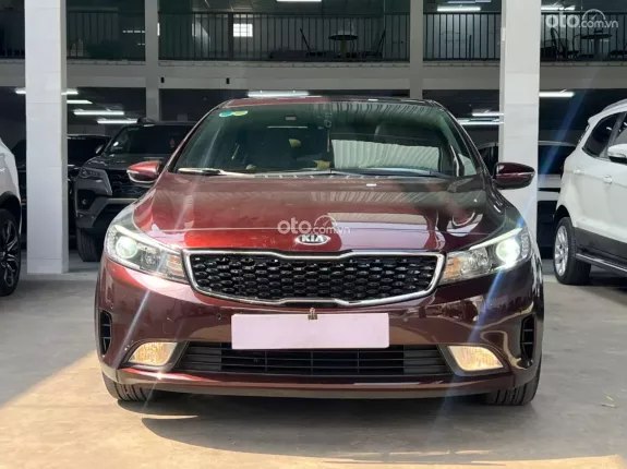 Kia Cerato 2017 - XE MÀU NÂU ĐỎ, XE CHỦ ĐI GIỮ KỸ, GIÁ QUÁ TỐT CHO 1 CHIẾC XE ĐẸP, CAM KẾT XE CHUẨN