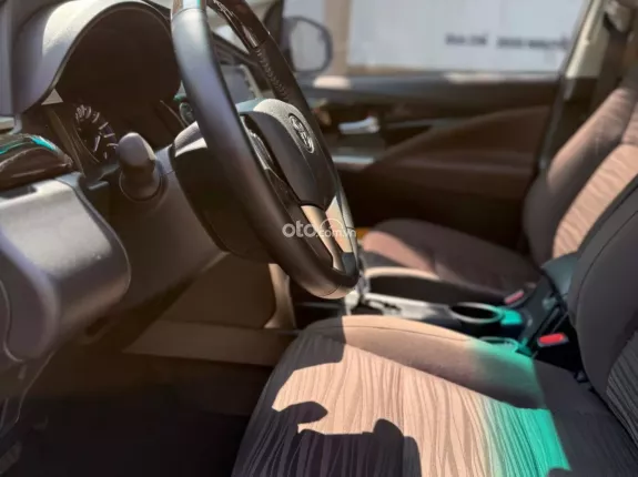 Toyota Innova 2.0G 2022 - Toyota Innova 2.0G 2022