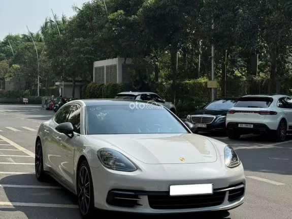 Porsche Panamera 2019 - 1 chiếc duy nhất giá tốt, liên hệ ngay hotline, quà tặng theo xe