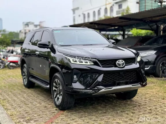 Toyota Fortuner 2.4 AT 4x2 Legender 2022 - Full lịch sử bảo dưỡng hãng