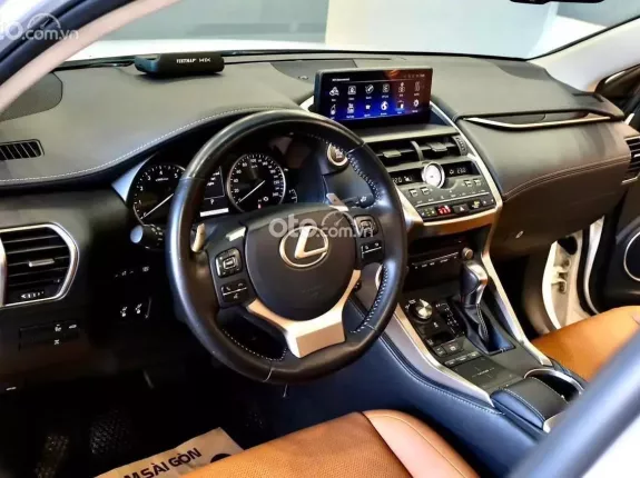 Lexus NX 300 T 2018 - 1 chủ từ đầu đẹp như mơ