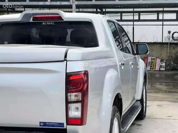 Isuzu D-Max LS 1.9 4x2 AT 2019 - Bền bỉ & không kén dầu